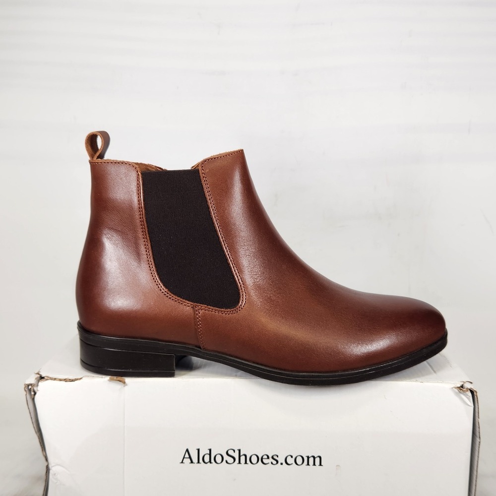 Aldo Wicoenia Chelsea Boots Women Size 9 Brown Leather Ankle Booties